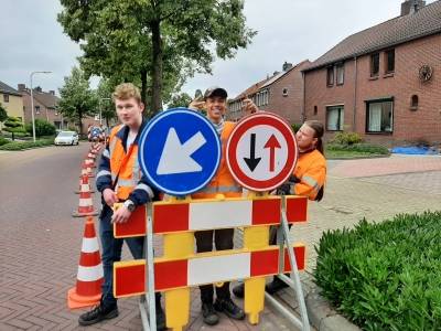 Leerlingen van De Buitenhof volgen de branchegerichte cursus Veilig werken langs de weg