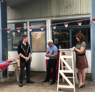Diploma-uitreiking bij Praktech