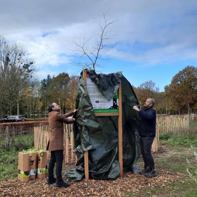 De Bomenkraamkamer is geopend!