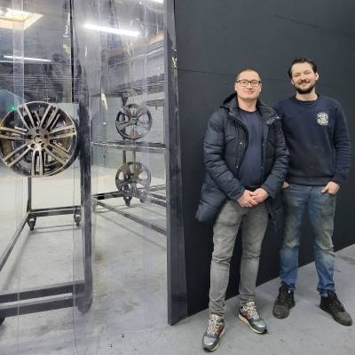Stagebedrijf van IZEO Via Jeugd in beeld: PB Mobility